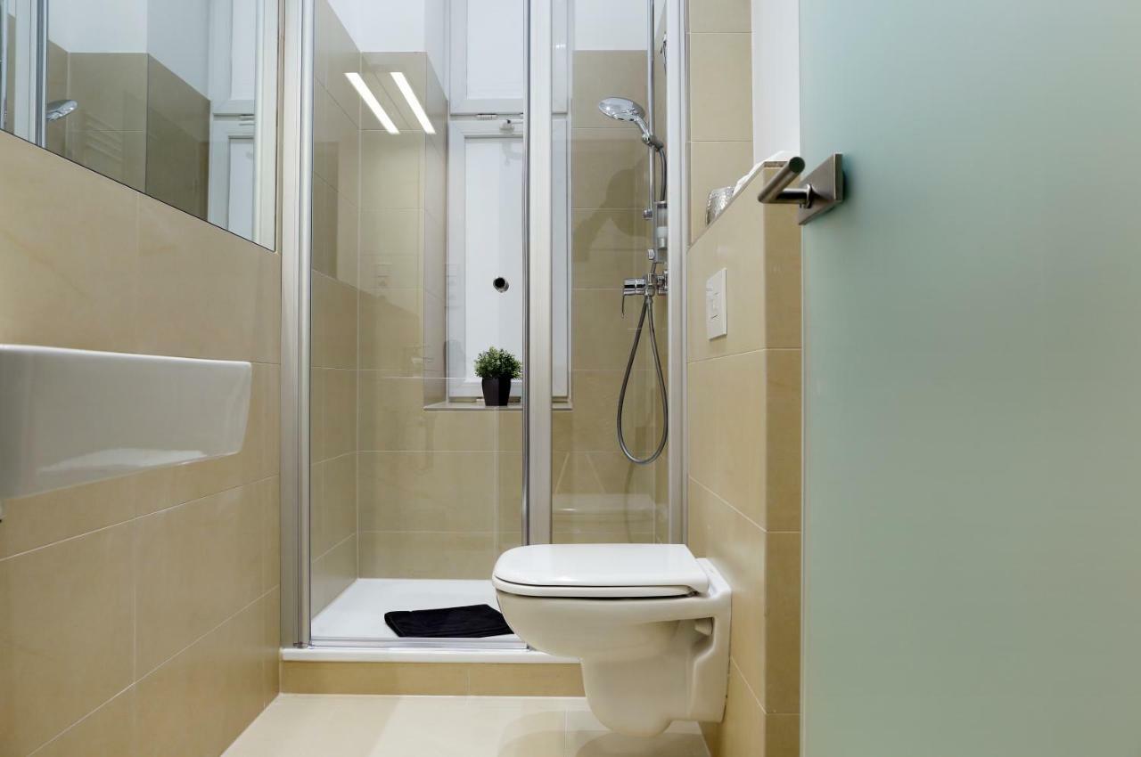 Lejlighed Katz By Rockchair L Superhost Status L 3 Bedrooms Boxspringbeds 2 Bathrooms In Center - Cozy Family & Business Flair Welcomes You!
